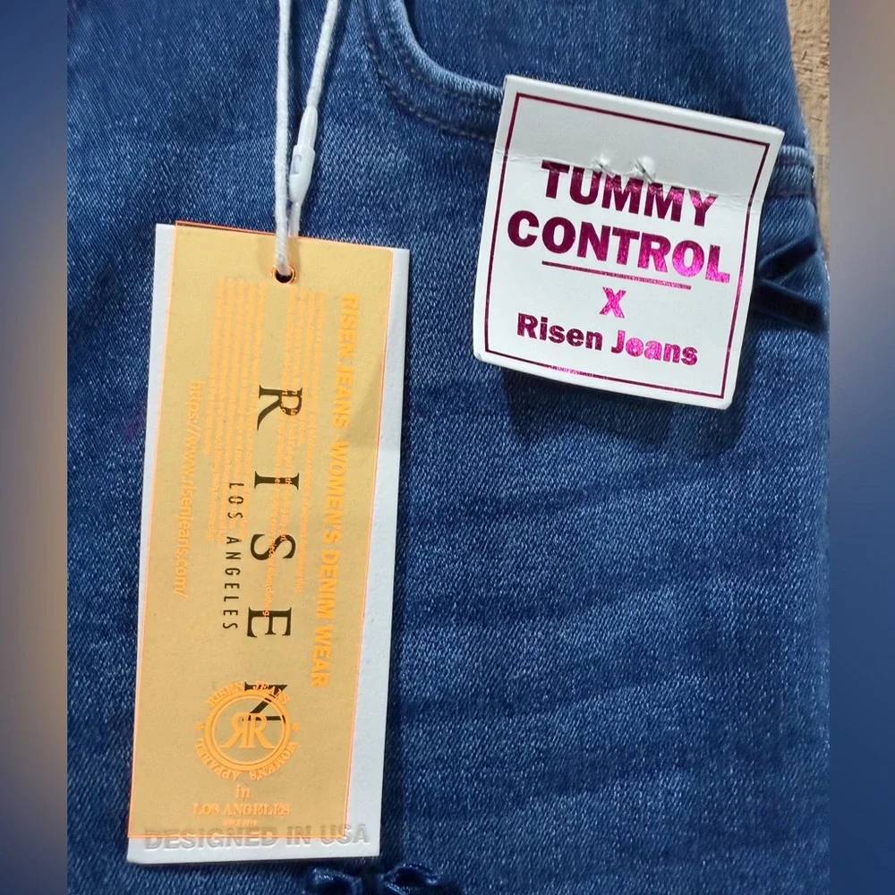 NWOT Risen Wide Leg Tummy Control Jeans with Navy Bow Accents Size 13 - Picture 2 of 5